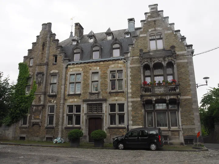 Limbourg (België), de poort van de Ardennen en het Poswick kasteel.